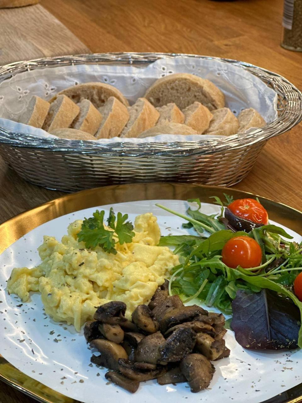 Awakening Alchemy Retreat Centre Bed & Breakfast Inverurie Ngoại thất bức ảnh
