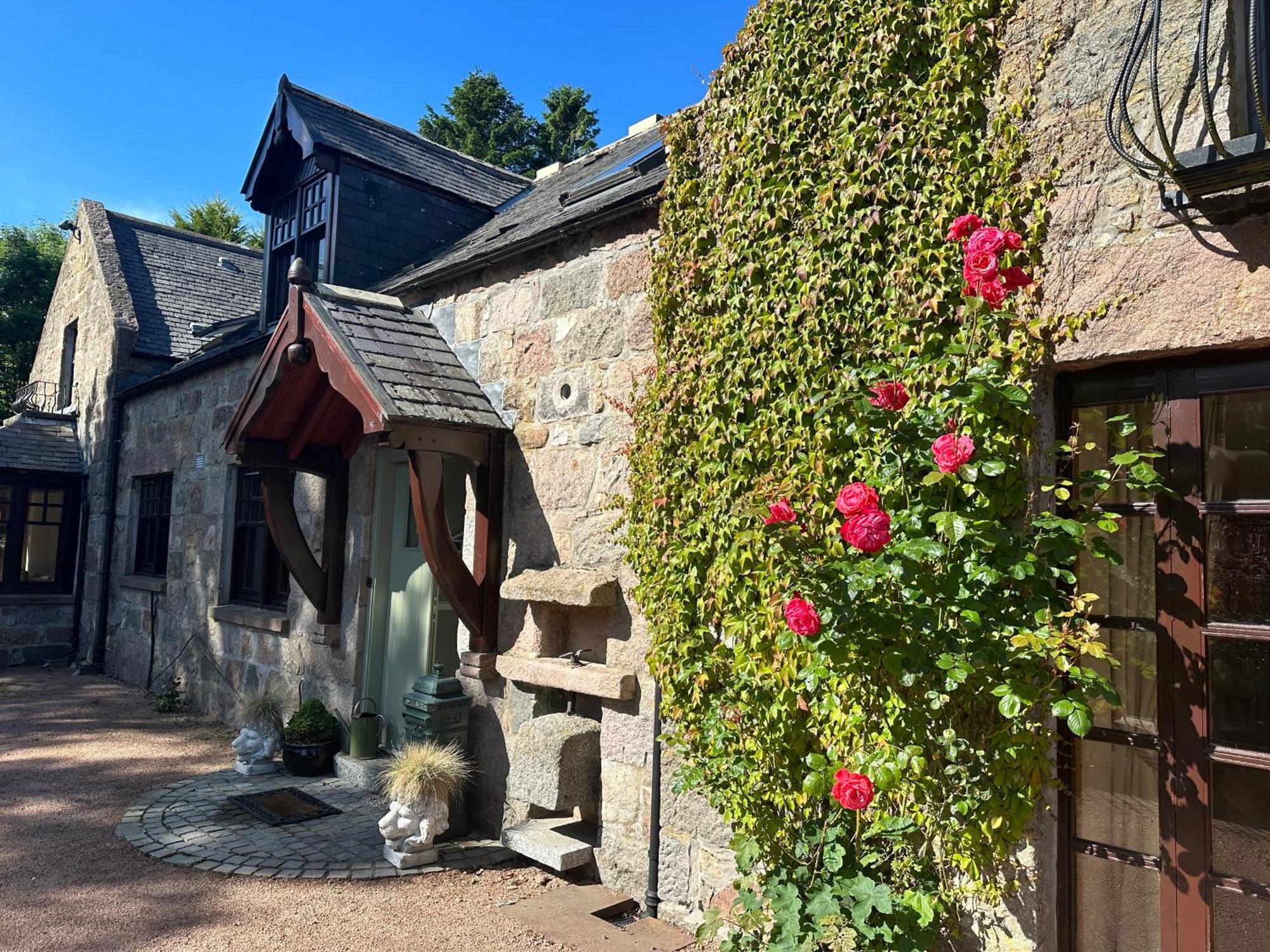 Awakening Alchemy Retreat Centre Bed & Breakfast Inverurie Ngoại thất bức ảnh
